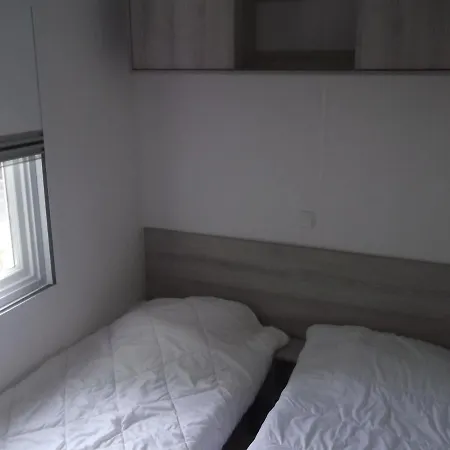 Mobil 营地 4*